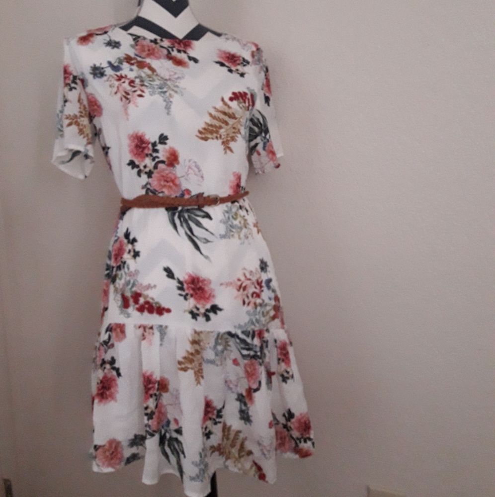 BOGO Jeuvre Medium Boho Floral Tiered Dress Women